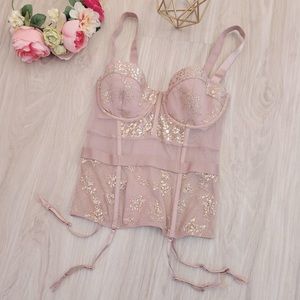 NWT Victoria’s Secret Sexy Pink Lace & Mesh Corset Bustier w/ Garter